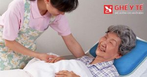 Chăm sóc người bệnh tai biến mạch máu não đúng cách